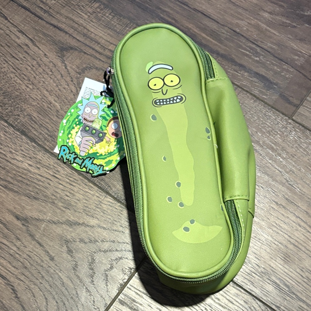 Rick and Morty Pickle Rick toiletry bag
